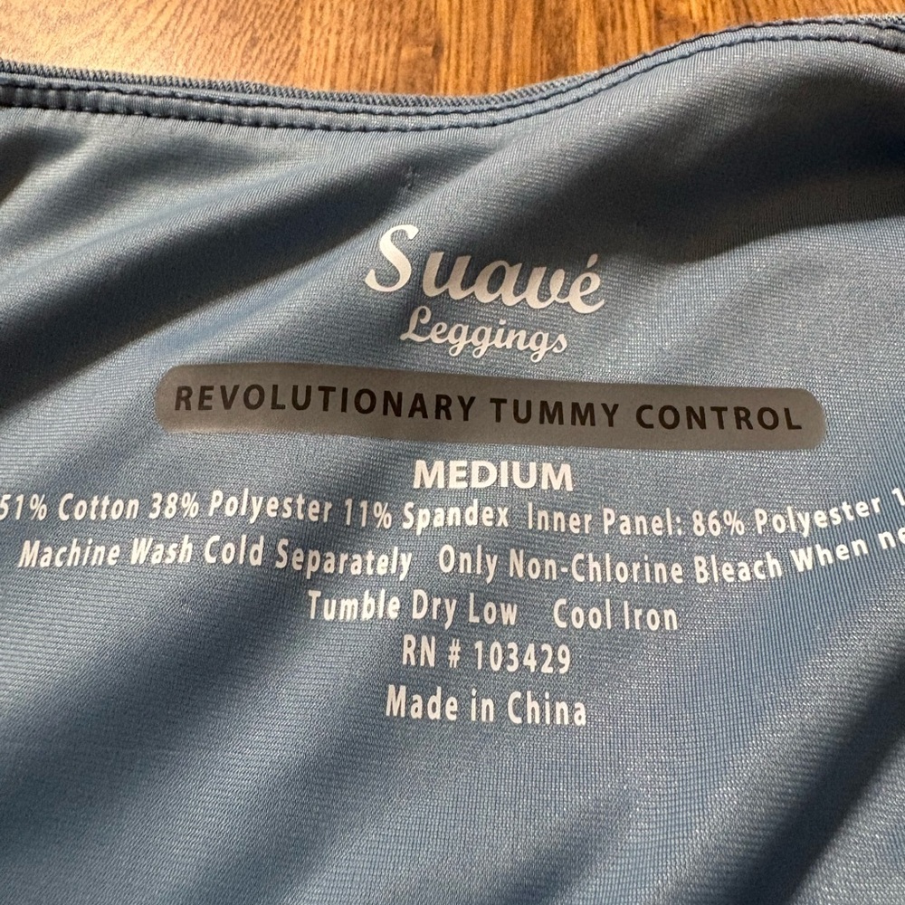 Suave Brand Revolutionary Tummy Control Blue Leggings Sz. M - Picture 4 of 8